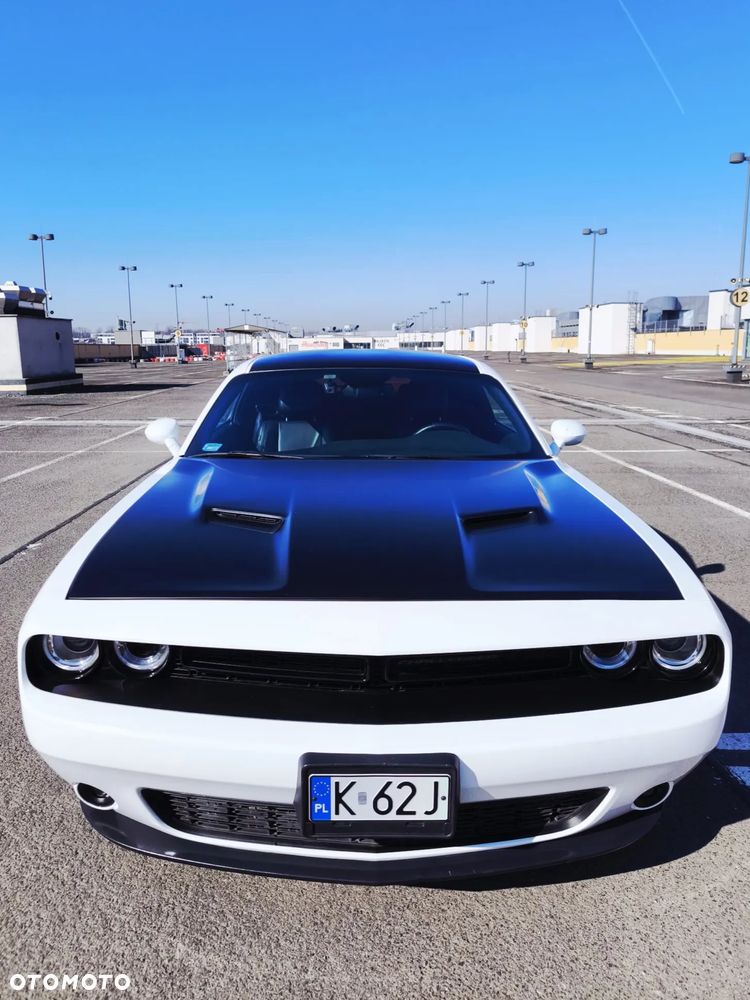 Dodge Challenger Automatik SXT Plus - 2