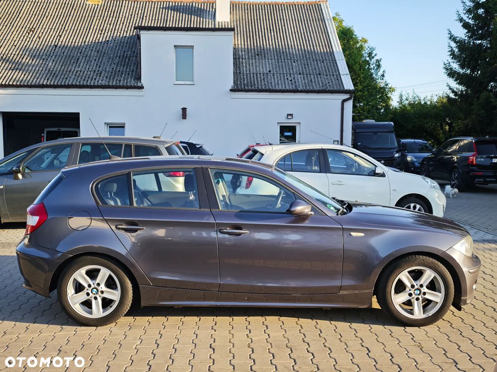 BMW Seria 1 118i - 5