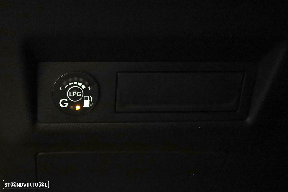 Renault Captur 1.0 TCe Techno Bi-Fuel - 21