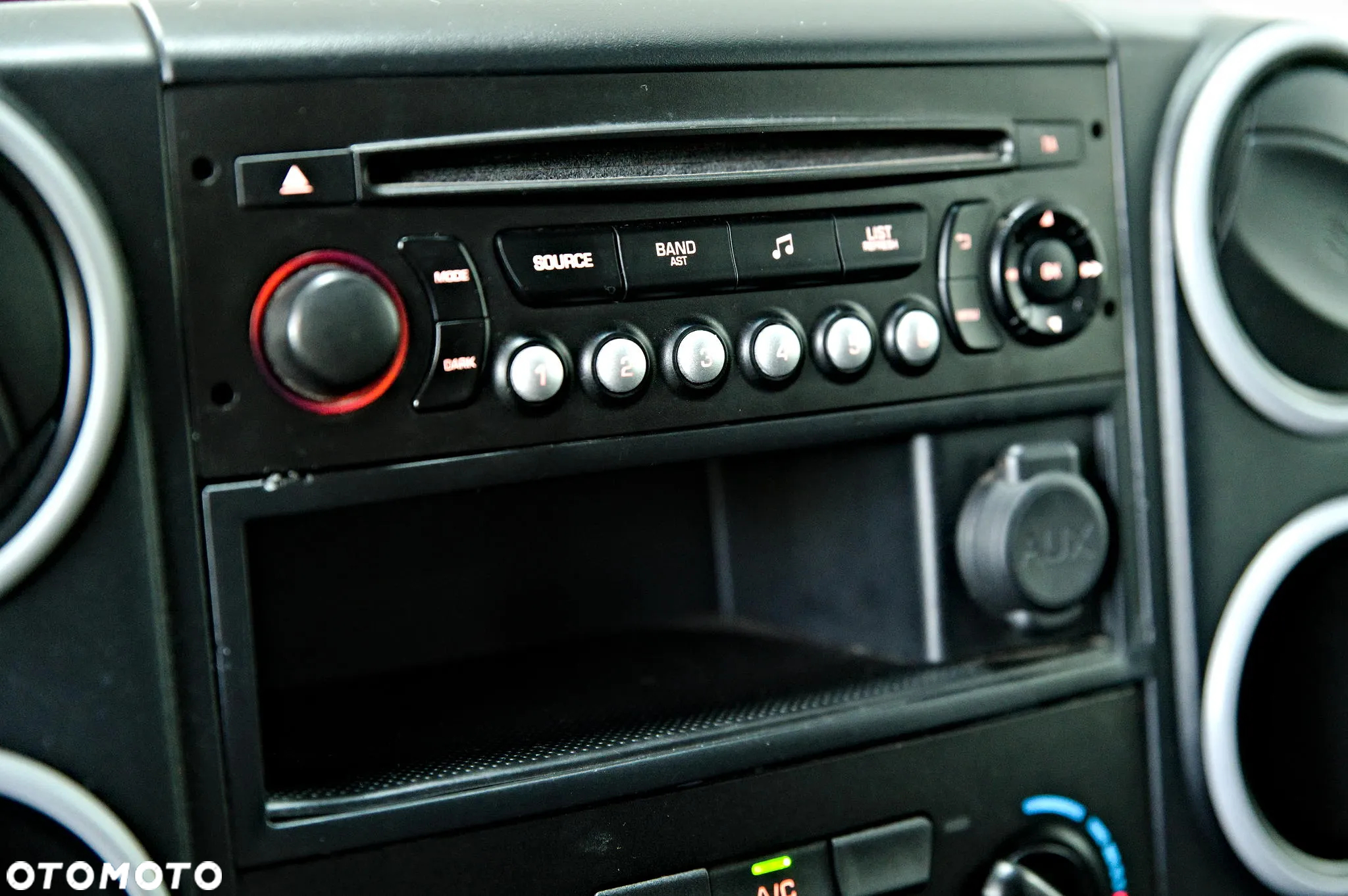 Peugeot Partner - 31