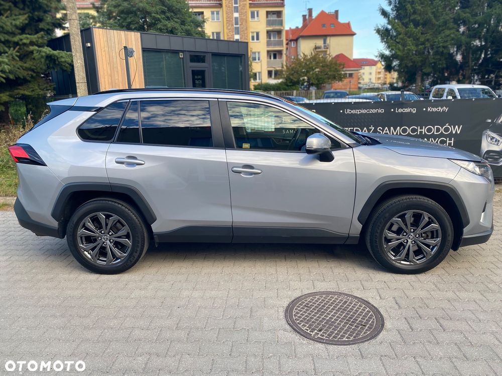 Toyota Rav4 2023 photo 3