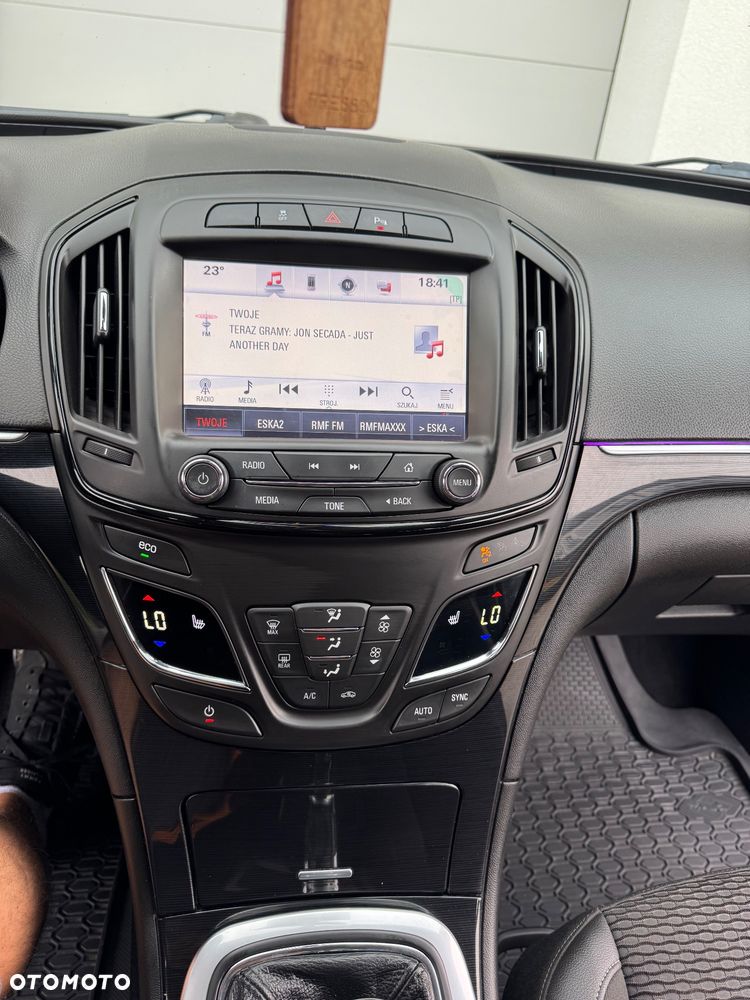 Opel Insignia 2.0 CDTI Cosmo S&S - 18