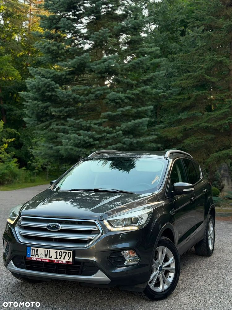 Ford Kuga 2.0 TDCi 4x4 Titanium - 3