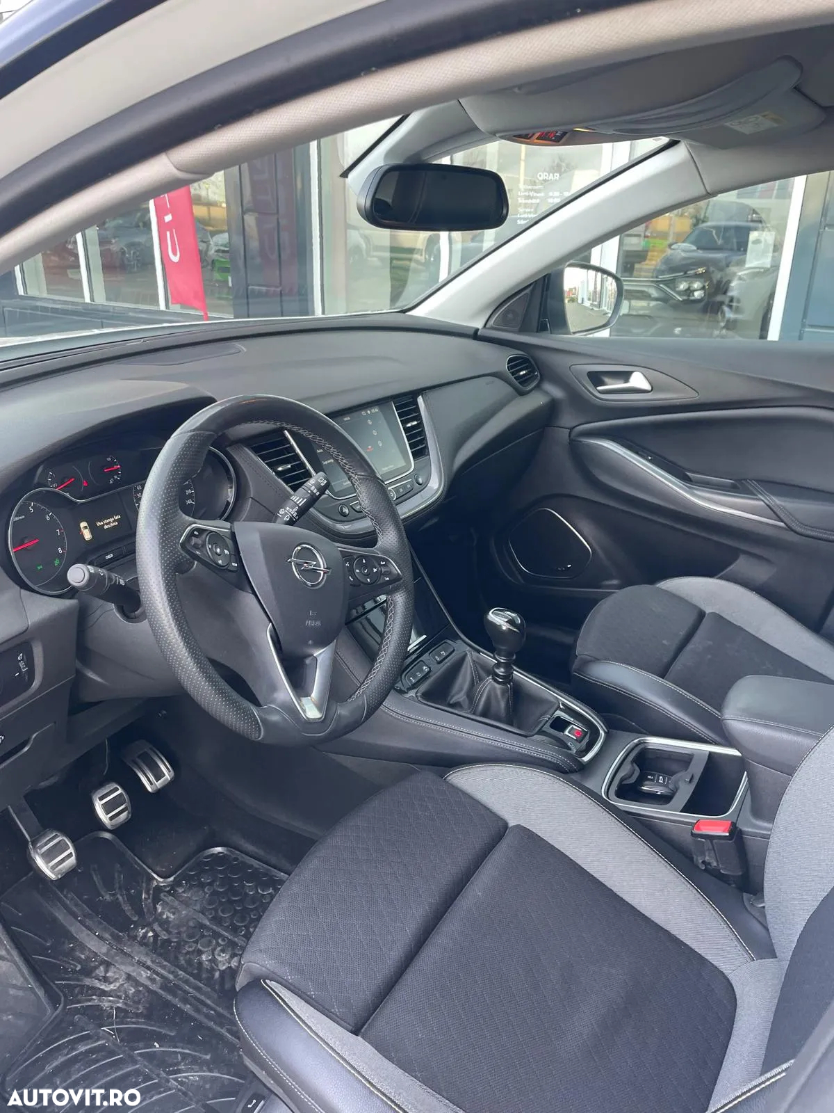 Opel Grandland X 1.2 Turbo START/STOP Edition - 9