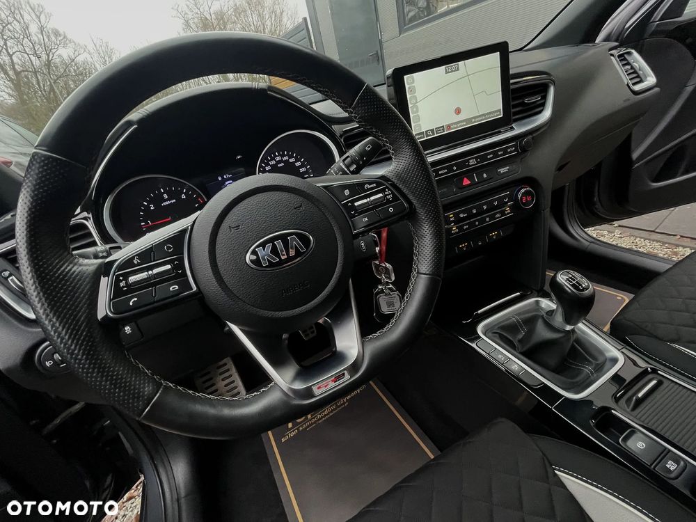 Kia ProCeed 1.6 CRDi GT Line - 29