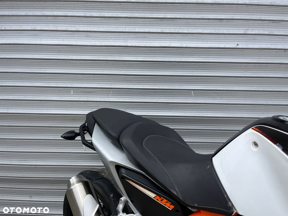 KTM Duke - 19