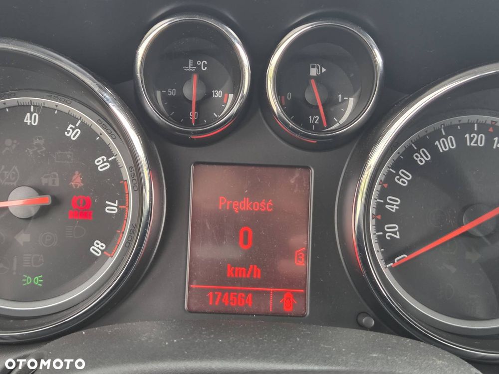 Opel Astra 1.4 T Cosmo - 10