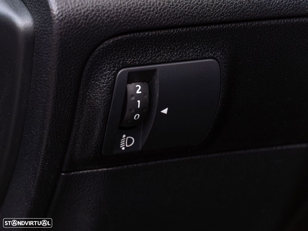 Renault Mégane 1.5 dCi Bose Edition - 9