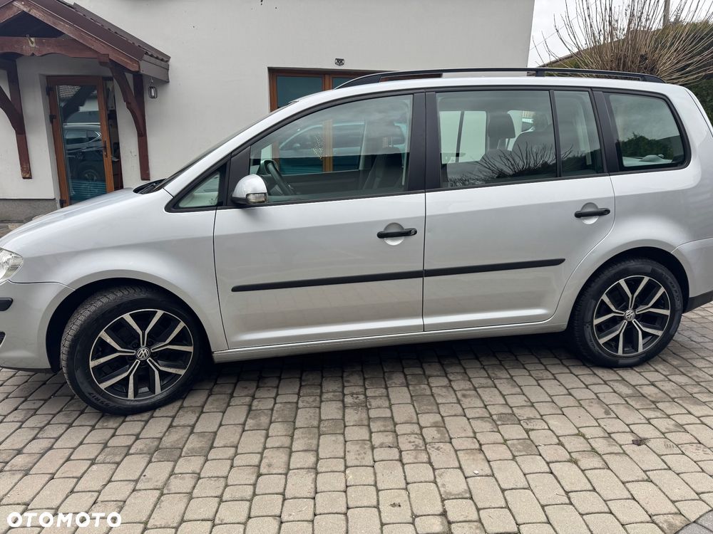 Volkswagen Touran 1.6 Freestyle - 11
