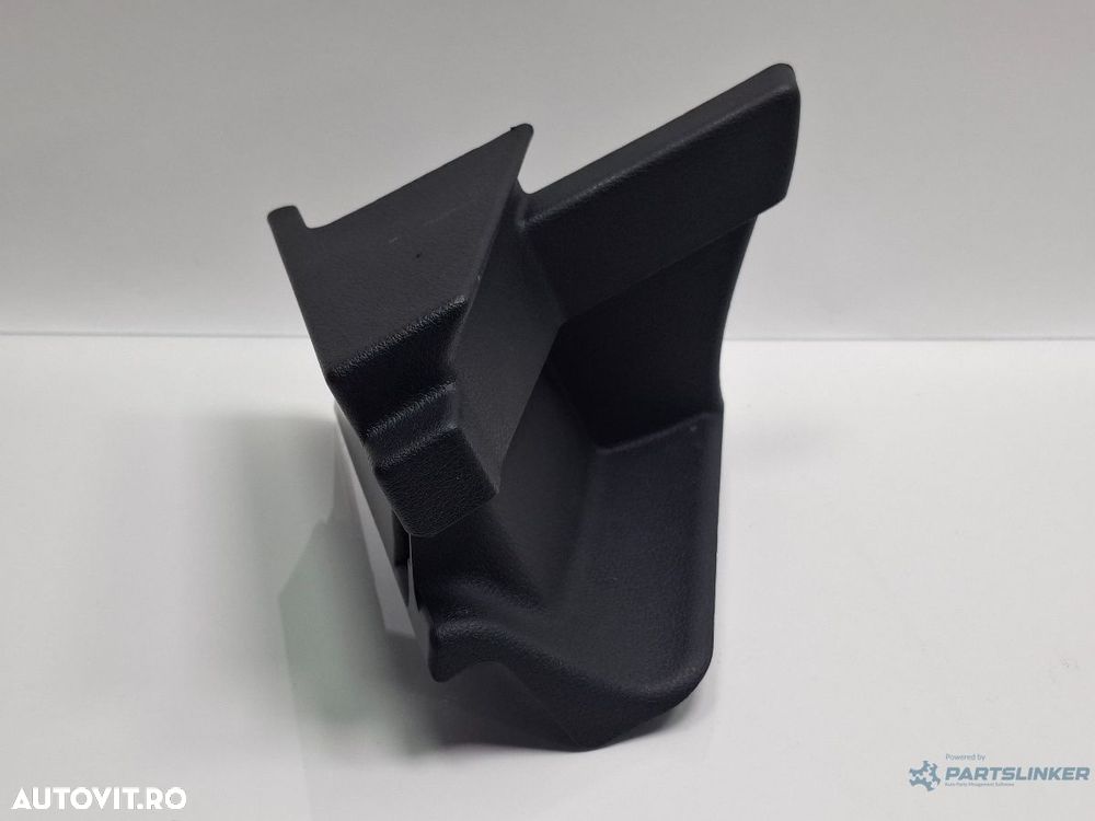 Ornament prindere mocheta portbagaj dreapta AUDI A3 Sportback 8VA, 8VF 2012 - > TDI CLHA  8V0863424 - 2