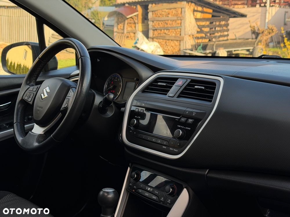 Suzuki SX4 S-Cross 1.6 VVT 4x2 limited - 34