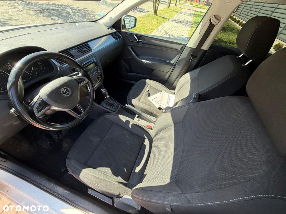 Skoda RAPID 1.6 TDI DSG Active - 14