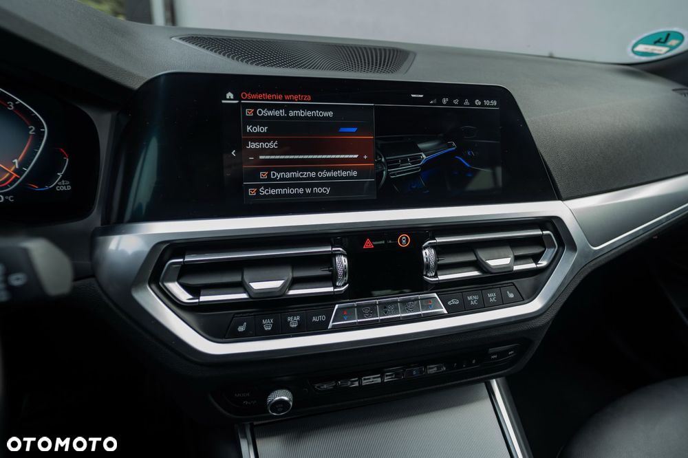 BMW Seria 3 - 38
