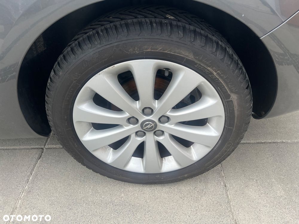 Opel Astra 1.4 T Enjoy S&S - 9