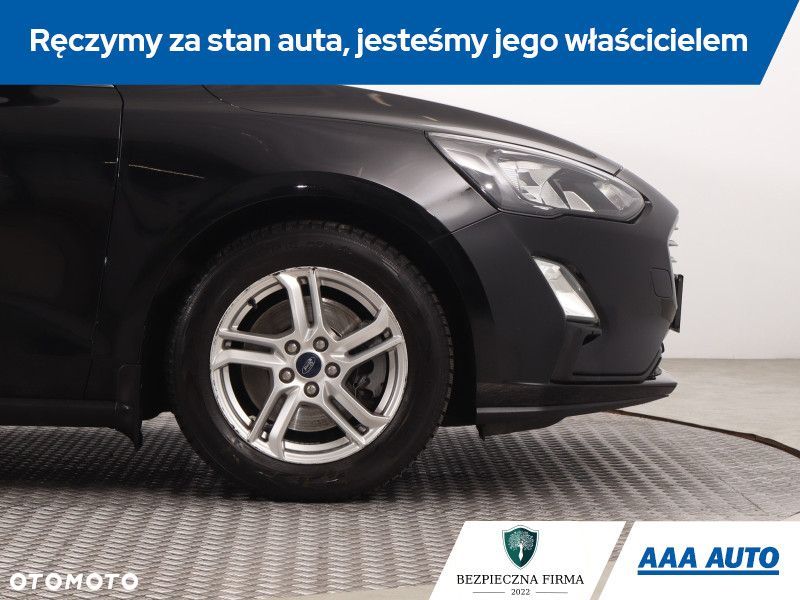 Ford Focus SW - 17