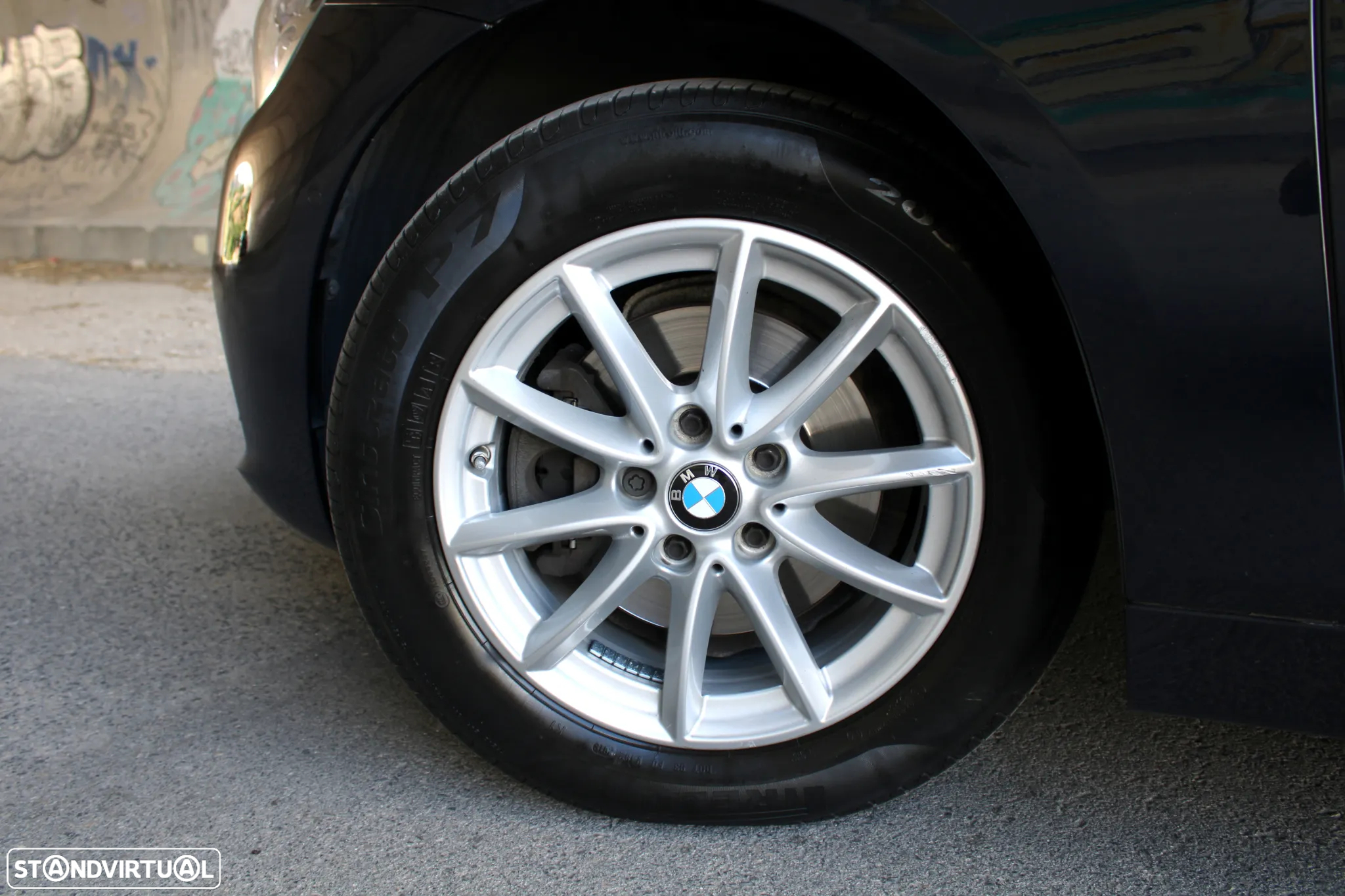 BMW 218 Active Tourer d Advantage Auto - 52