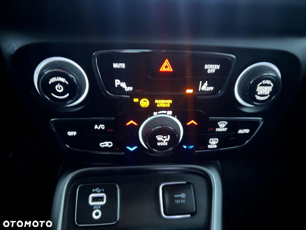 Jeep Compass 1.4 MultiAir Business Line - 32