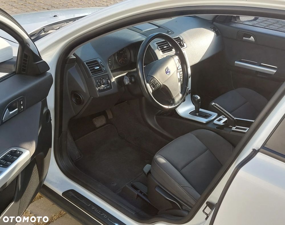 Volvo V50 - 14
