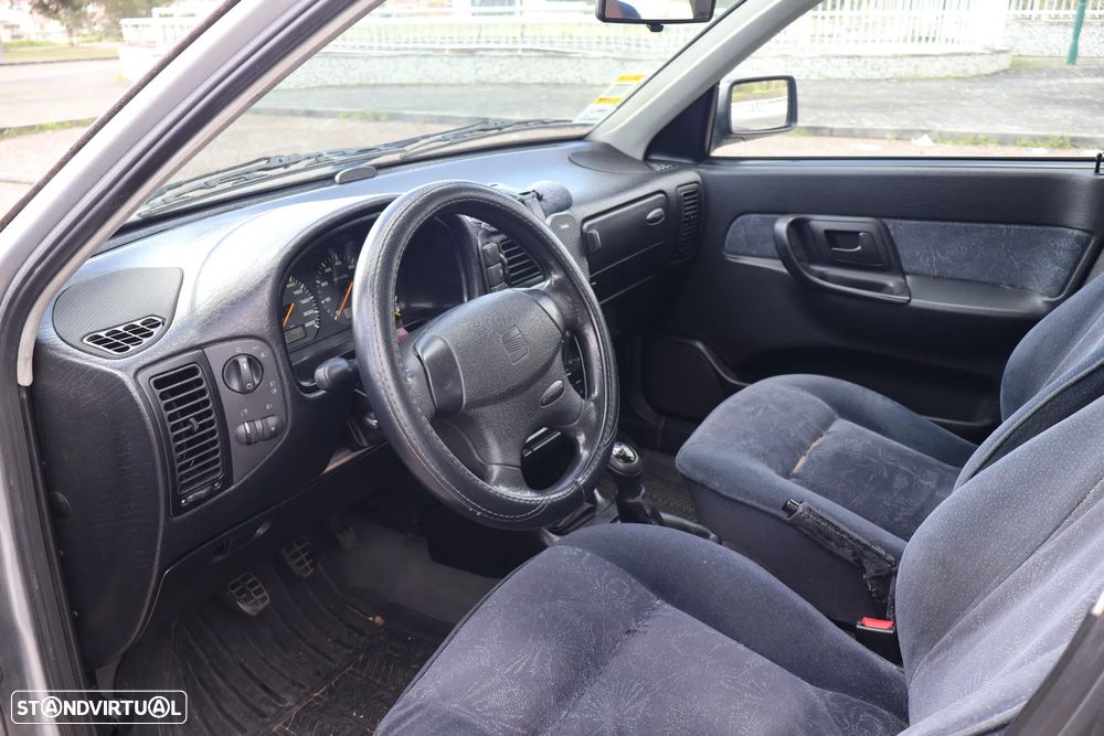 SEAT Cordoba 1.4 16V SXE - 12