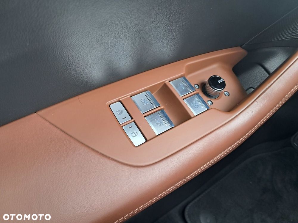 Audi A6 Allroad - 19