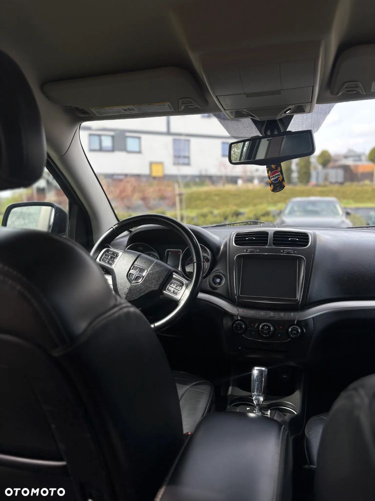 Dodge Journey - 11