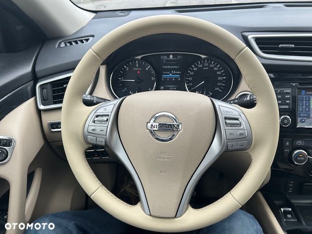 Nissan X-Trail 2.0 dCi Tekna 4WD Xtronic - 17