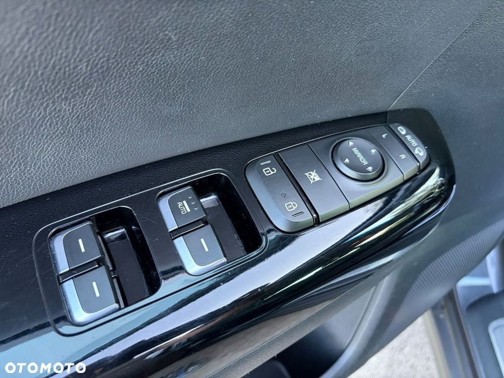 Kia Sportage - 19