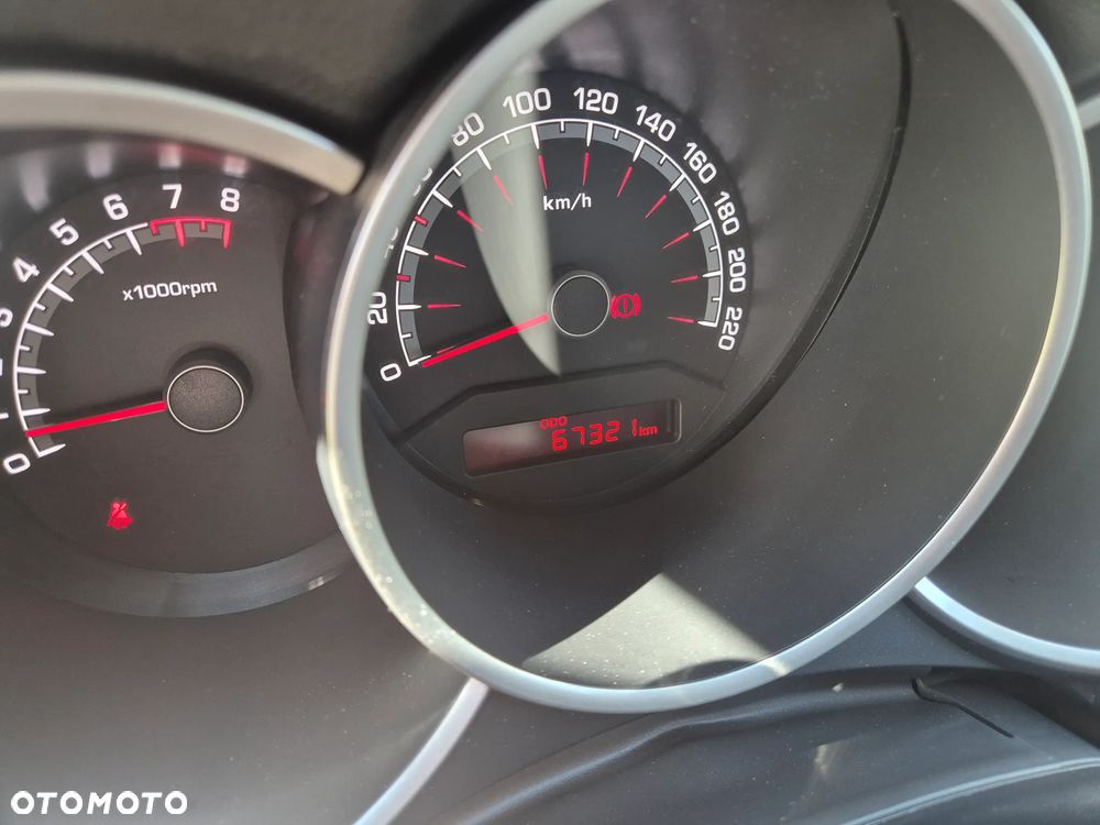 Kia Venga 1.4 CVVT Dream Team Edition - 17