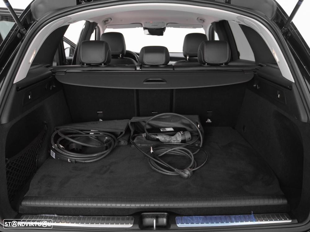Mercedes-Benz GLC 300 de 4Matic 9G-TRONIC - 13