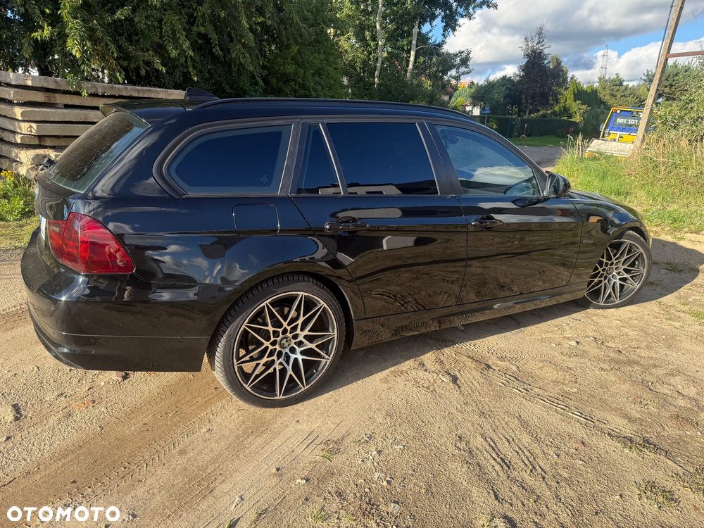 BMW Seria 3 - 16