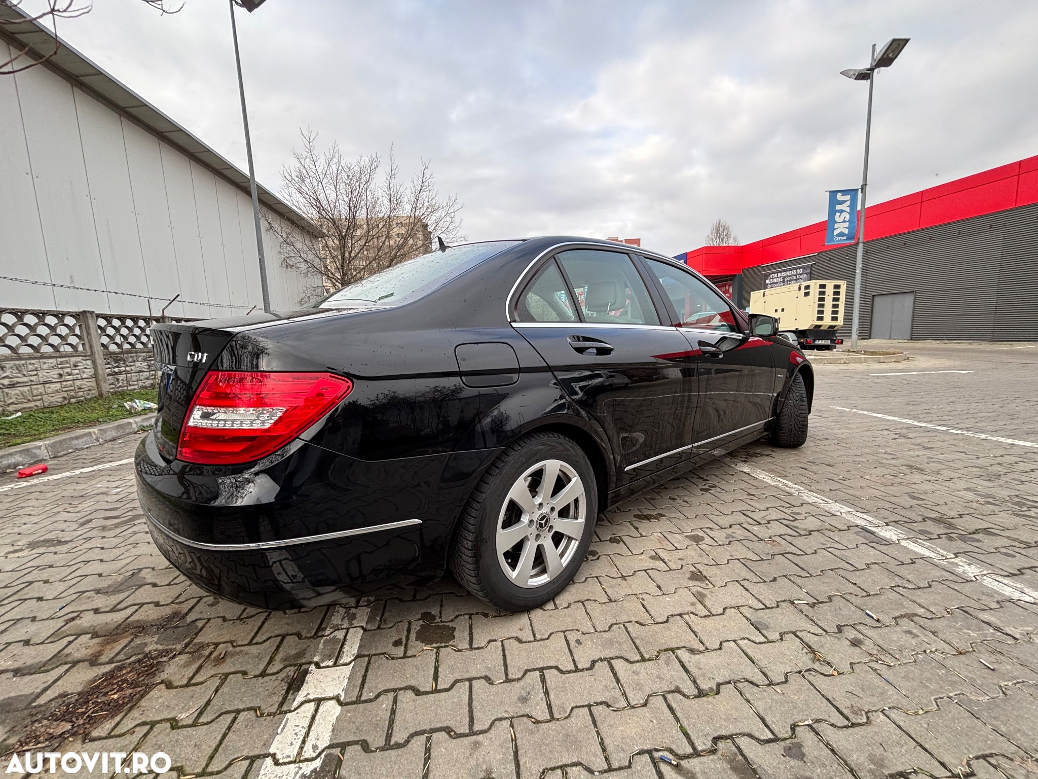 Mercedes-Benz C 200 CDI BlueEFFICIENCY - 17
