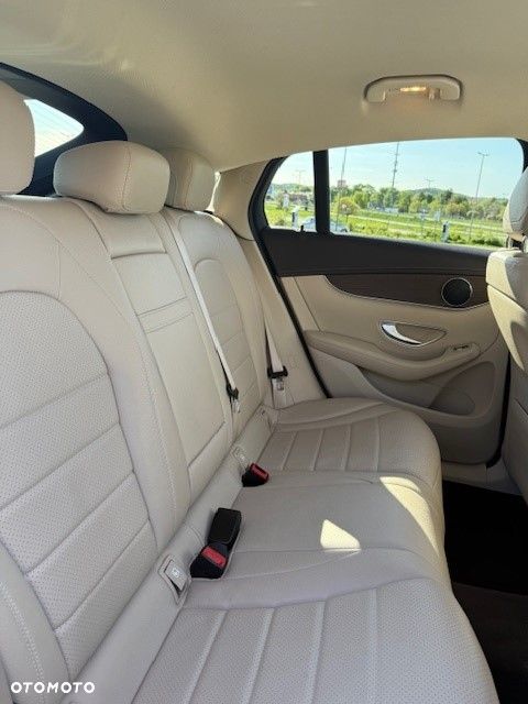Mercedes-Benz GLC 200 4-Matic - 12
