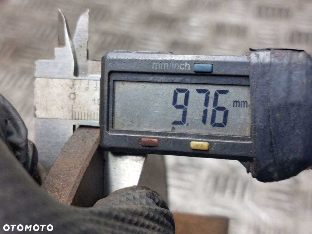 TARCZE HAMULCOWE TYŁ + KLOCKI + ZACISKI HONDA CIVIC VII HB 5D - 8