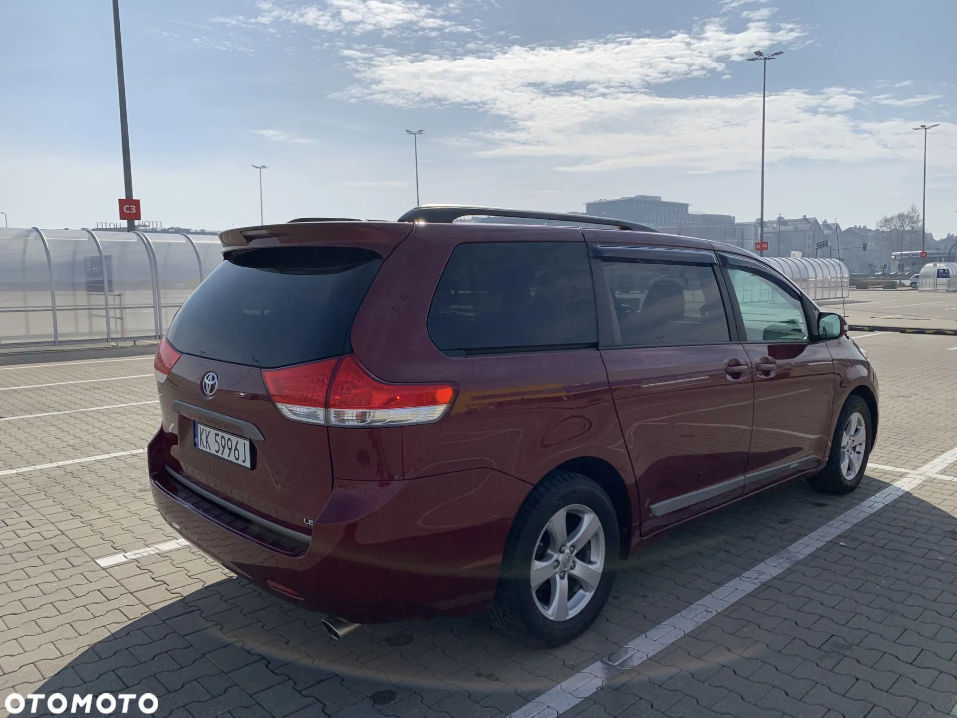 Toyota Sienna 3.5 V6 - 9