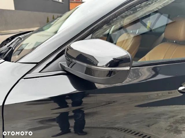 BMW Seria 5 520d - 13