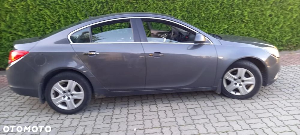 Opel Insignia A Sedan 08-13 - 13