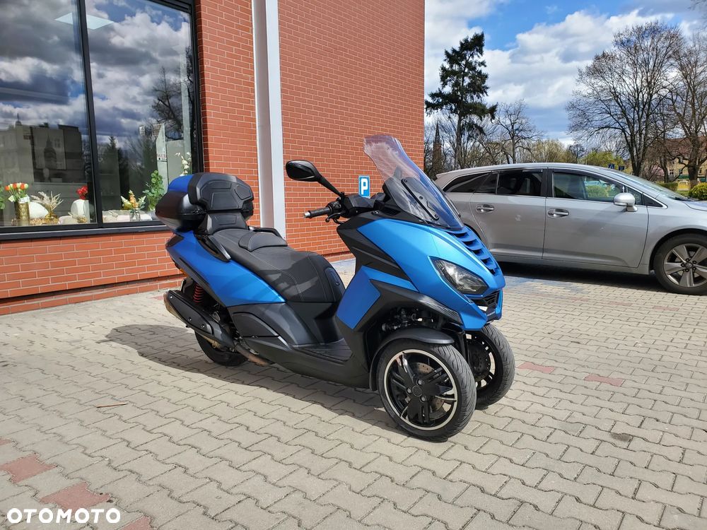 Peugeot Metropolis - 1
