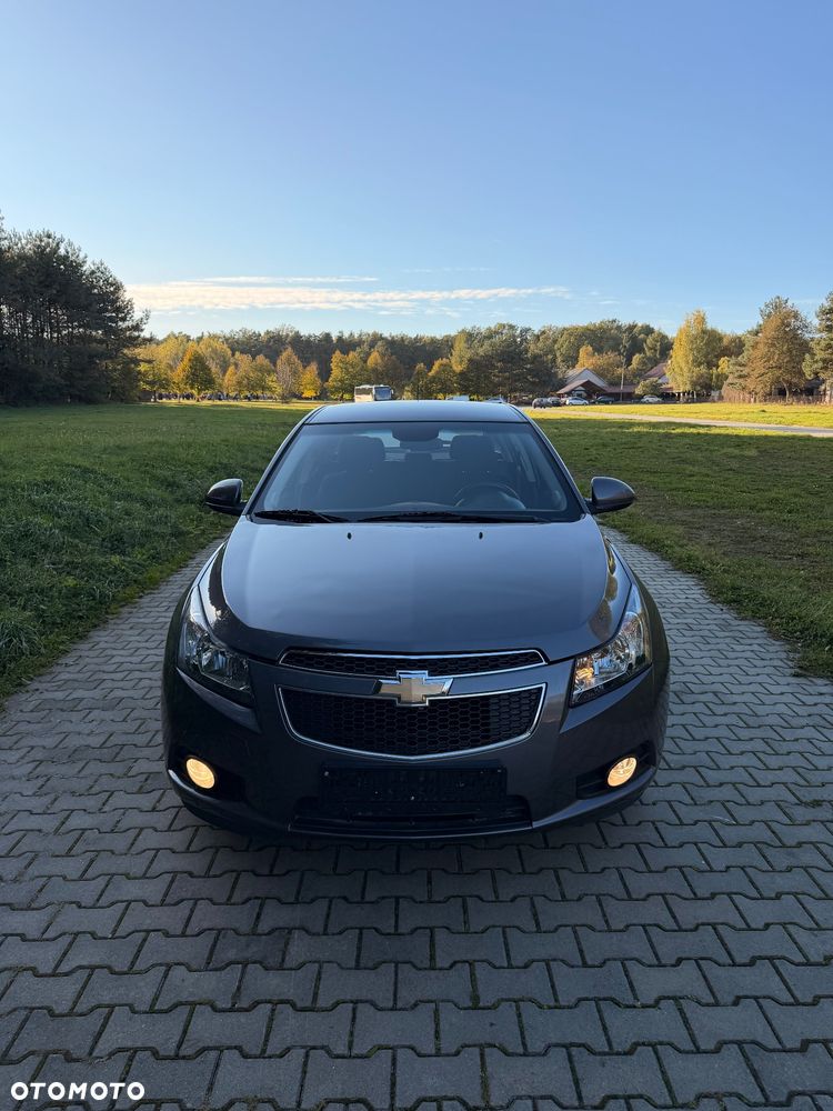 Chevrolet Cruze 1.6 LT - 2