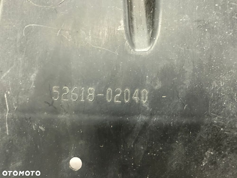 TOYOTA AURIS II 12- OSŁONA / PŁYTA POD ZDERZAK PRZEDNI PRZÓD , NR 52618-02040 , NR AUKCJI OSŁ820 - 7