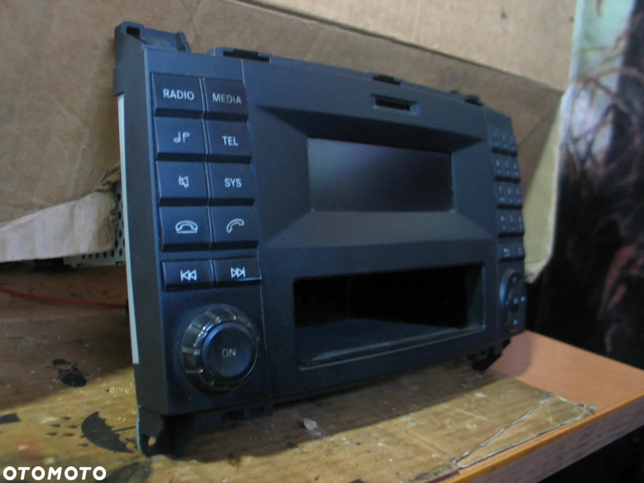 radio radioodtwarzacz Mercedes sprinter W906 A9069006102 - 4