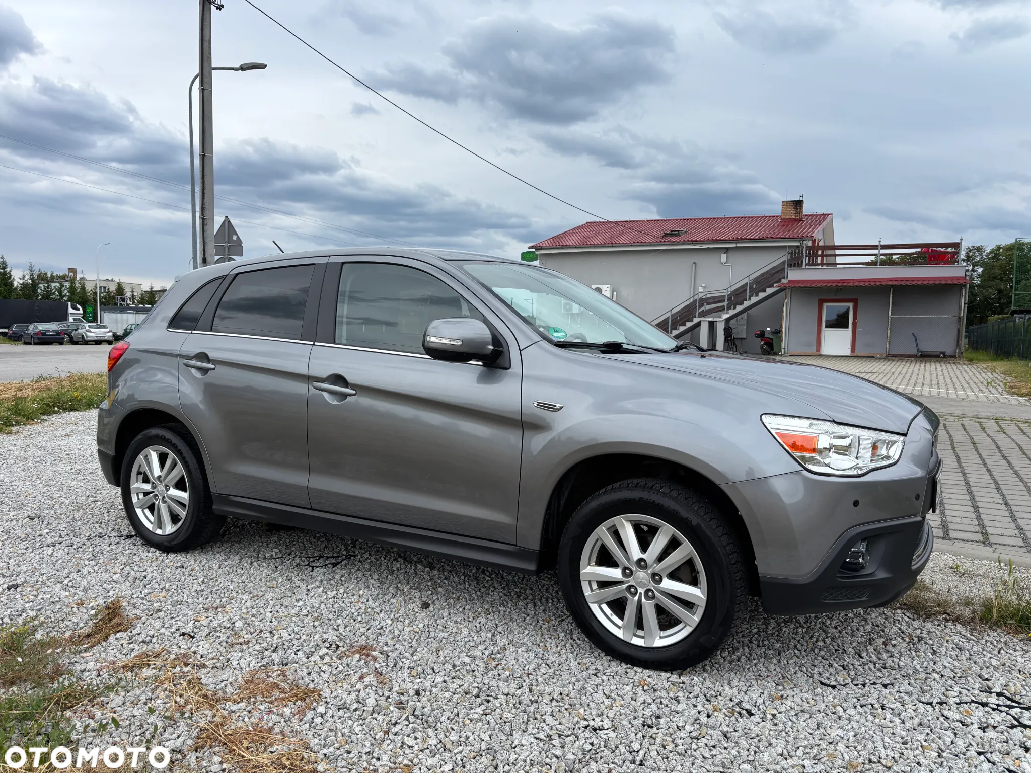 Mitsubishi ASX 1.8 DI-D 2WD Intense - 18