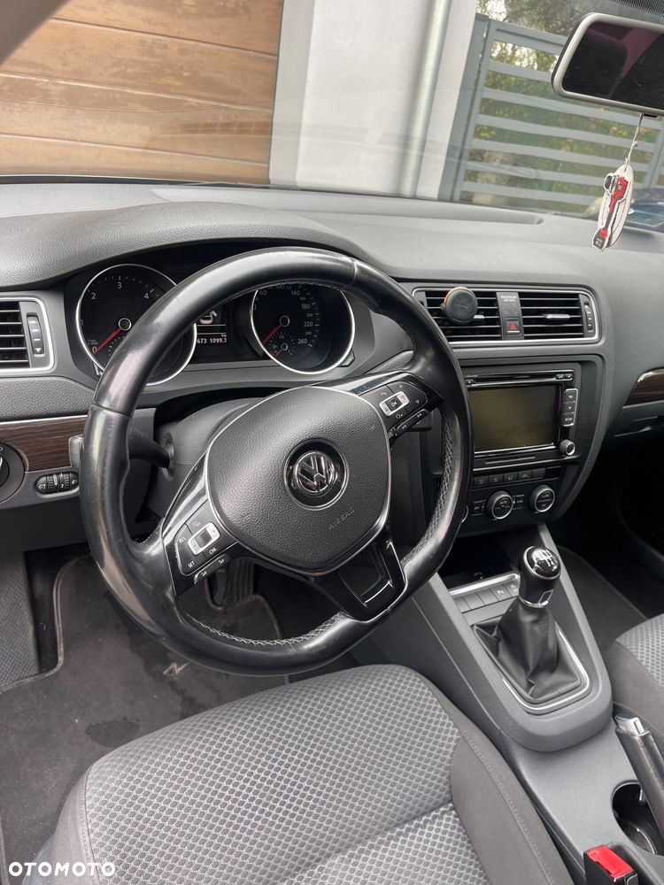Volkswagen Jetta 2.0 TDI DPF BMT Comfortline - 8