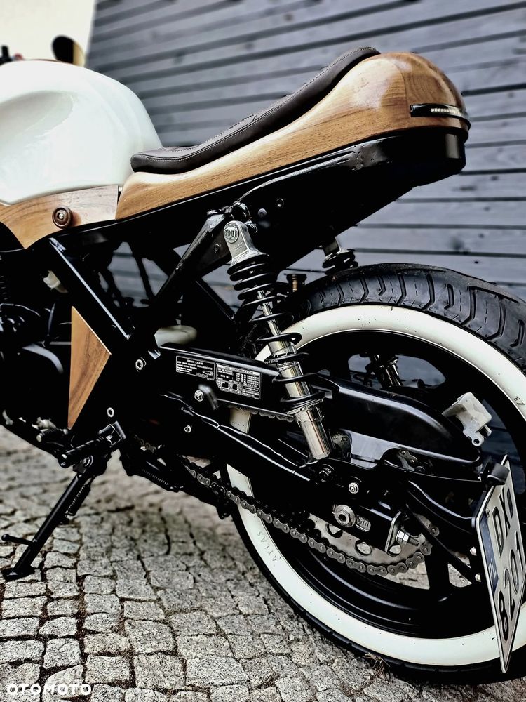 Honda CB - 13