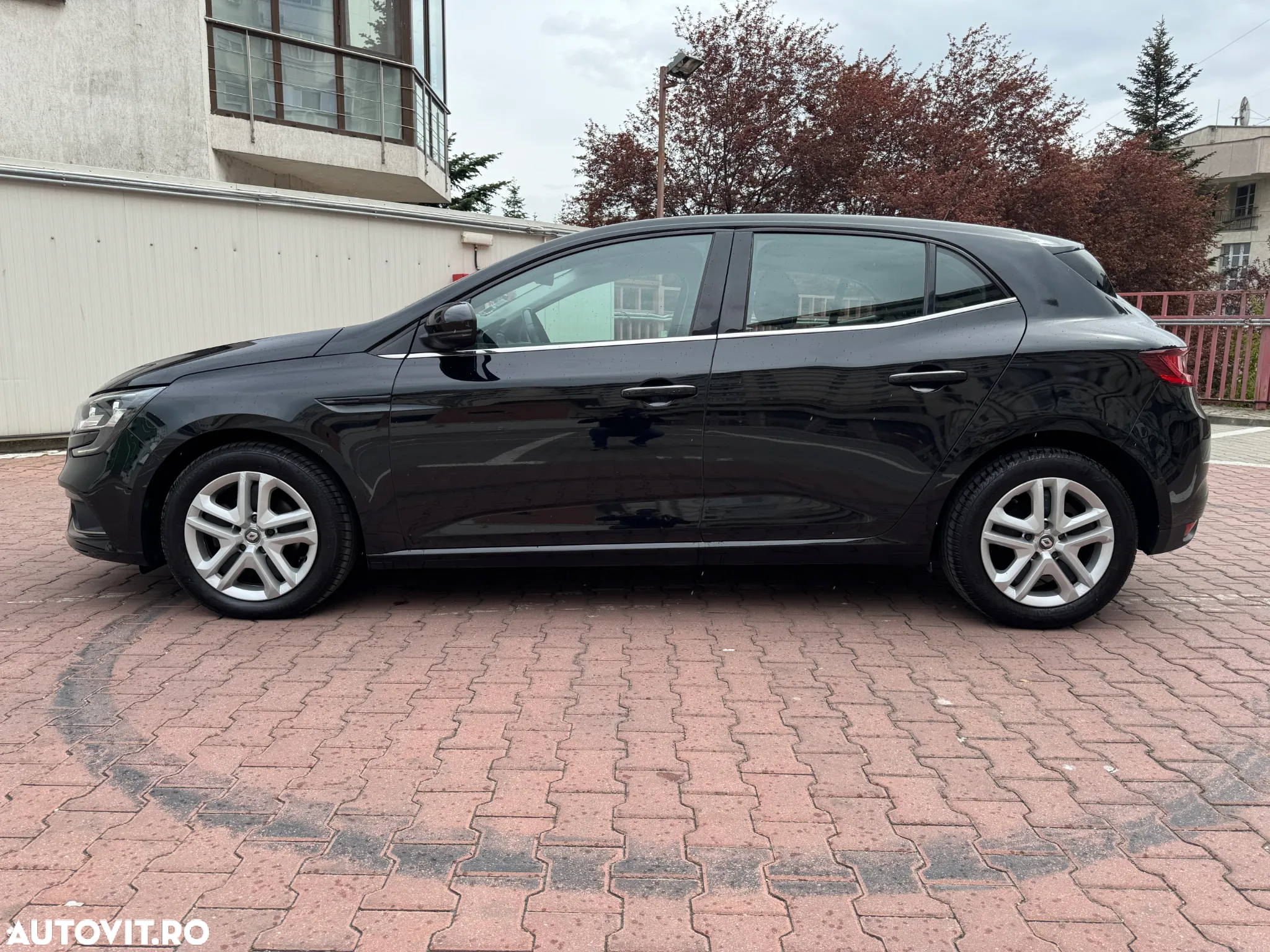 Renault Megane ENERGY dCi 110 EDC LIMITED - 31