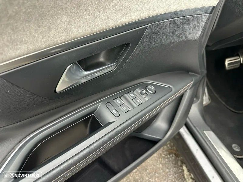 Peugeot 5008 1.5 BlueHDi GT Pack EAT8 - 20