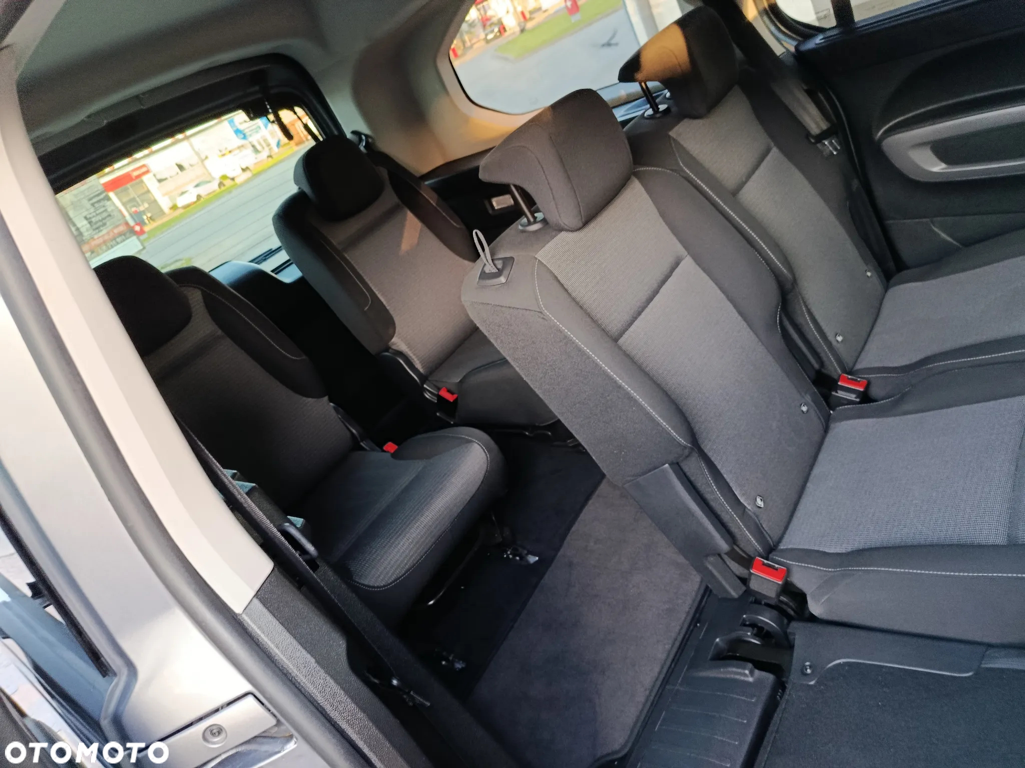 Toyota Proace City Verso Long 1.2 D-4T Family - 31