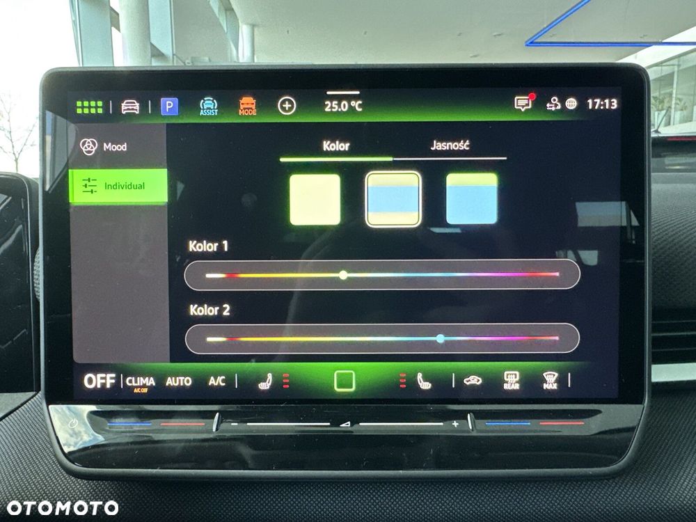 Volkswagen T-Roc - 36