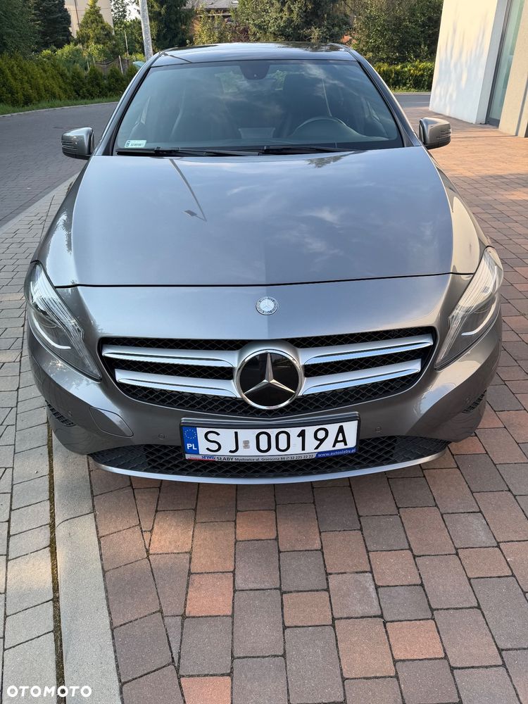 Mercedes-Benz Klasa A 180 BlueEfficiency Edition - 3