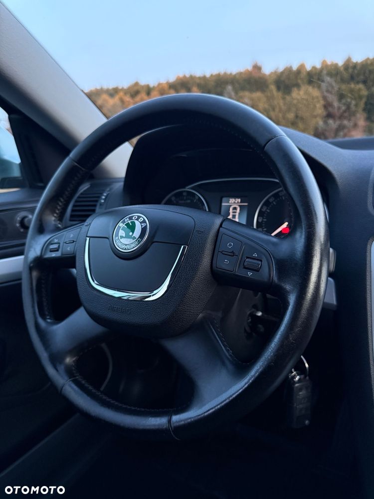 Skoda Octavia 1.8 TSI Ambiente - 19