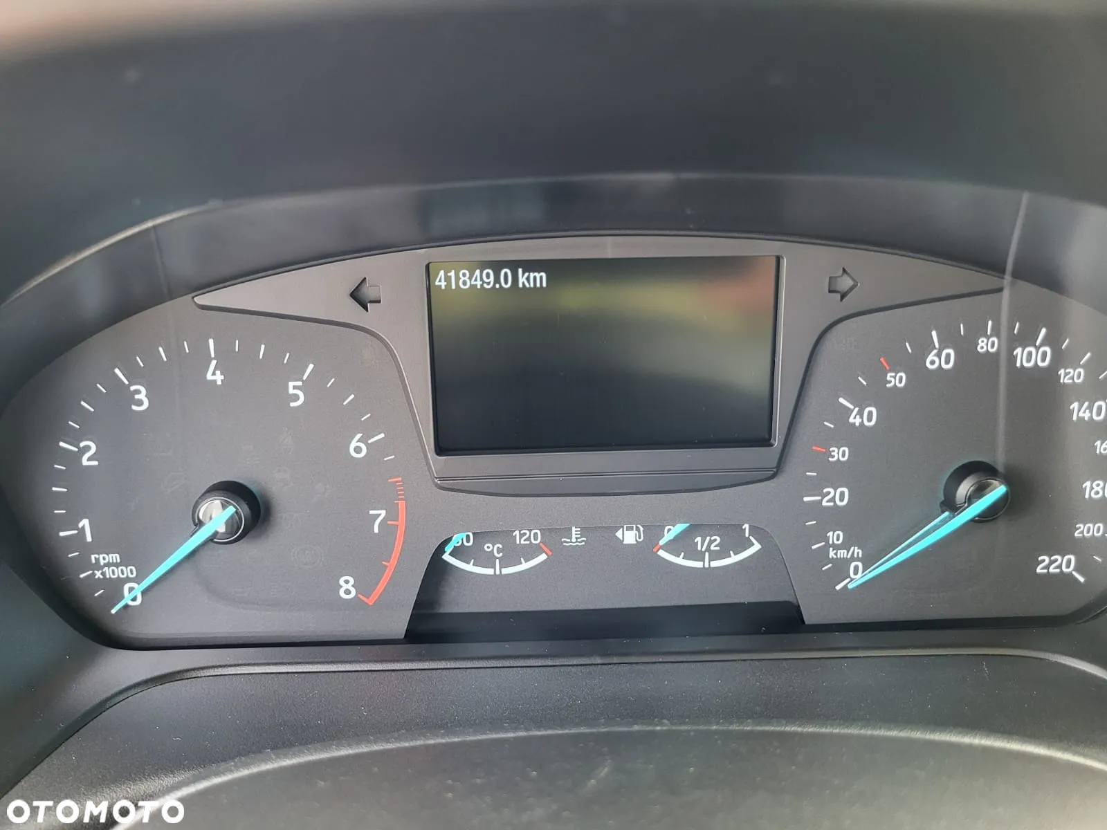 Ford Fiesta 1.0 EcoBoost S&S ACTIVE COLOURLINE - 23